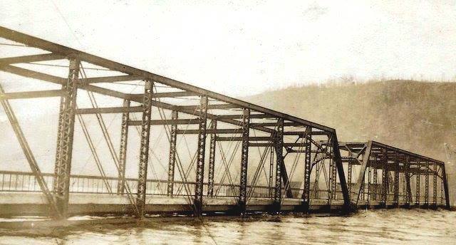 4th Street Bridge March 18, 1936 Flood